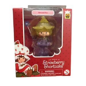 The World of Strawberry Shortcake Chee Bee! Transparent Almond Tea 2.5 in. NEW!